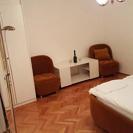 Pensjonat Alom Vendeghaz